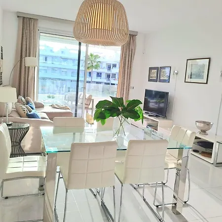 Noctua Estepona Luxury Apartment Belair 005 Exterior photo